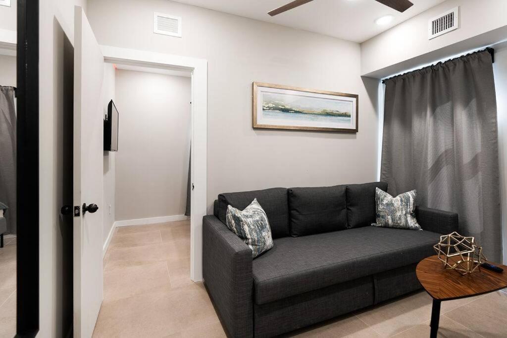 Elegant Miami Apartment East Little Havana / Free Parking Eksteriør billede